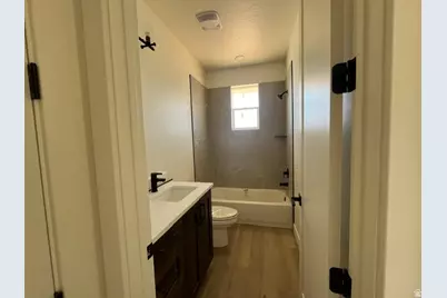 5005 N 75 E, Enoch, UT 84720 - Photo 7