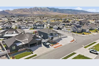 5180 N Foxtail Way, Eagle Mountain, UT 84005 - Photo 33