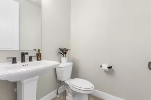 8043 S Ambrosia Ln W, West Jordan, UT 84081 - Photo 27