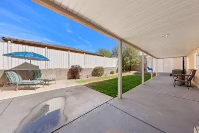 1021 E Elm St, Saint George, UT 84790 - Photo 29