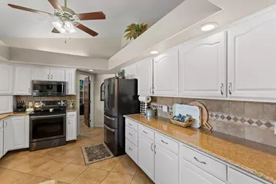 1021 E Elm St, Saint George, UT 84790 - Photo 5