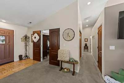 1021 E Elm St, Saint George, UT 84790 - Photo 3