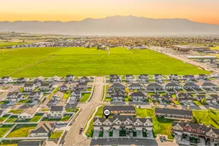 418 S 1285 E, Hyrum, UT 84319 - Photo 19