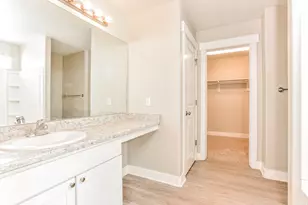 3562 S Bridgeview Ln W, Syracuse, UT 84075 - Photo 15