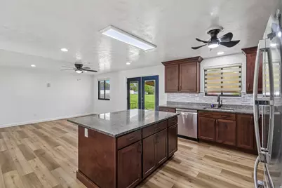2668 W Horseshoe Cir, South Jordan, UT 84095 - Photo 11