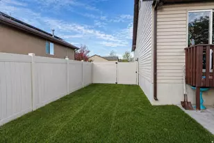5655 S 4525 W, Hooper, UT 84315 - Photo 27
