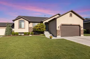 5655 S 4525 W, Hooper, UT 84315 - Photo 3