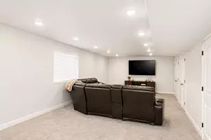 5655 S 4525 W, Hooper, UT 84315 - Photo 21