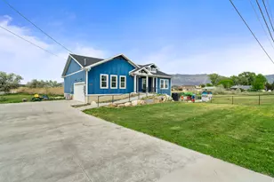 2574 W 1900 N, Farr West, UT 84404 - Photo 3
