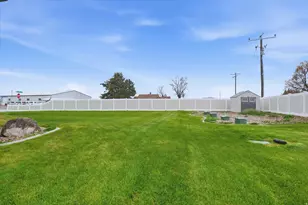 10 Cedar Ln, Malad City, ID 83252 - Photo 27