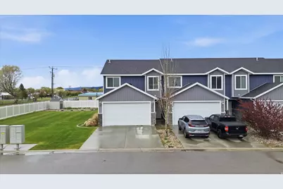 10 Cedar Ln, Malad City, ID 83252 - Photo 3