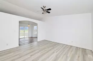 1012 W 1650 N, Harrisville, UT 84404 - Photo 15
