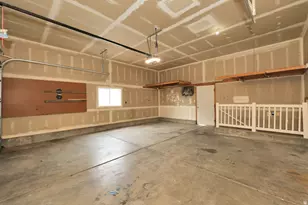 1012 W 1650 N, Harrisville, UT 84404 - Photo 35