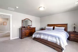 2949 S Graham Peak Dr, Magna, UT 84044 - Photo 19
