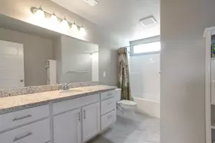 2949 S Graham Peak Dr, Magna, UT 84044 - Photo 25