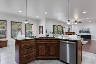 589 W Audubon Ln, South Jordan, UT 84095 - Photo 9