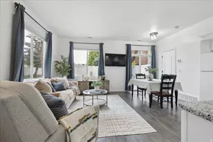 55 N Peregrine Ln, Bountiful, UT 84010 - Photo 3