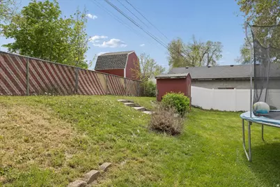 962 N La Verde, Layton, UT 84041 - Photo 17