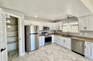 1819 N Clark Dr W, Layton, UT 84041 - Photo 37