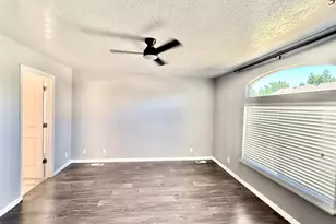 1819 N Clark Dr W, Layton, UT 84041 - Photo 7