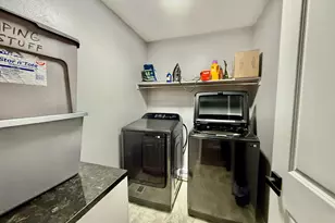 1819 N Clark Dr W, Layton, UT 84041 - Photo 21