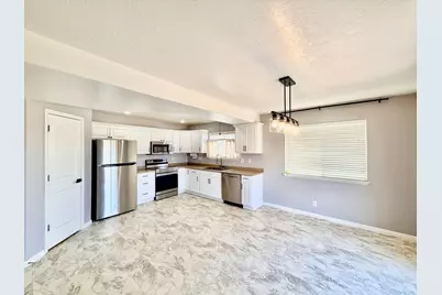 1819 N Clark Dr W, Layton, UT 84041 - Photo 35