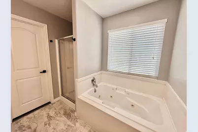 1819 N Clark Dr W, Layton, UT 84041 - Photo 11