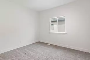 130 E 7085 S, Midvale, UT 84047 - Photo 21
