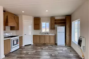 32 Sevier River, Levan, UT 84639 - Photo 3