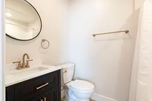 4061 E Barton Creek Dr, Eagle Mountain, UT 84005 - Photo 23