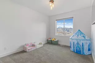 2208 E Snow Blossom Way, Draper, UT 84020 - Photo 23