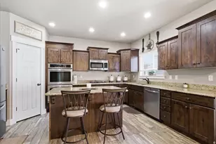 9558 S Echo Ridge Dr W, West Jordan, UT 84081 - Photo 9
