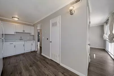 438 N Center St #309, Salt Lake City, UT 84103 - Photo 7