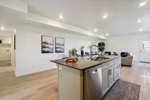 1566 E Livi Ln N, Saratoga Springs, UT 84045 - Photo 33
