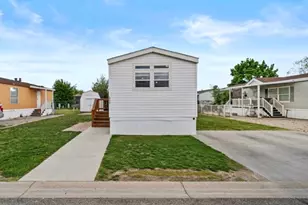 2491 N Hwy 89, Pleasant View, UT 84404 - Photo 27