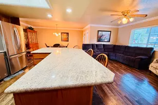 140 N 200 E, Orem, UT 84057 - Photo 5