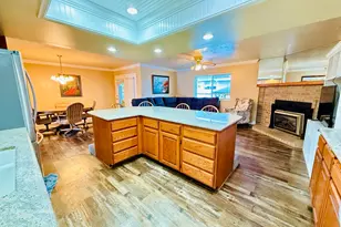 140 N 200 E, Orem, UT 84057 - Photo 9