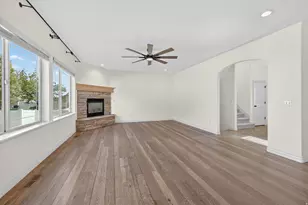 2733 S Bellflower Cir, Saratoga Springs, UT 84045 - Photo 17