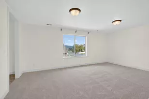 2733 S Bellflower Cir, Saratoga Springs, UT 84045 - Photo 33