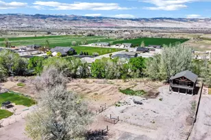 275 N 400 E, Annabella, UT 84711 - Photo 51