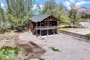 275 N 400 E, Annabella, UT 84711 - Photo 3
