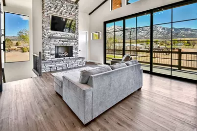 275 N 400 E, Annabella, UT 84711 - Photo 5