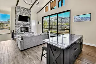 275 N 400 E, Annabella, UT 84711 - Photo 11