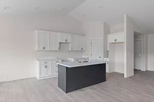 846 E 100 S, Mount Pleasant, UT 84647 - Photo 3