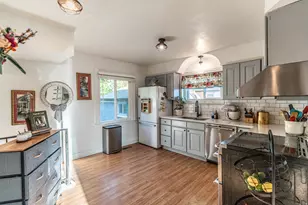 409 S 400 E, Springville, UT 84663 - Photo 11