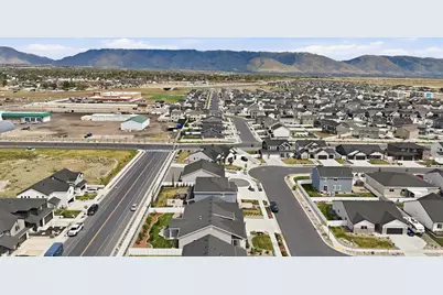 2448 W 3230 S, Syracuse, UT 84075 - Photo 53