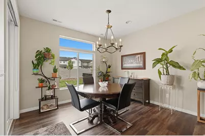 2448 W 3230 S, Syracuse, UT 84075 - Photo 11