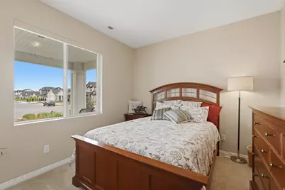 2448 W 3230 S, Syracuse, UT 84075 - Photo 27