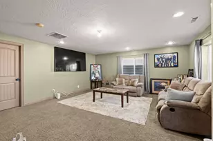6032 W Oak Fork Dr, West Jordan, UT 84081 - Photo 35