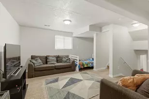 6520 W 4200 S, West Valley, UT 84128 - Photo 29